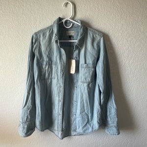 Universal Thread Chambray Button Up Top